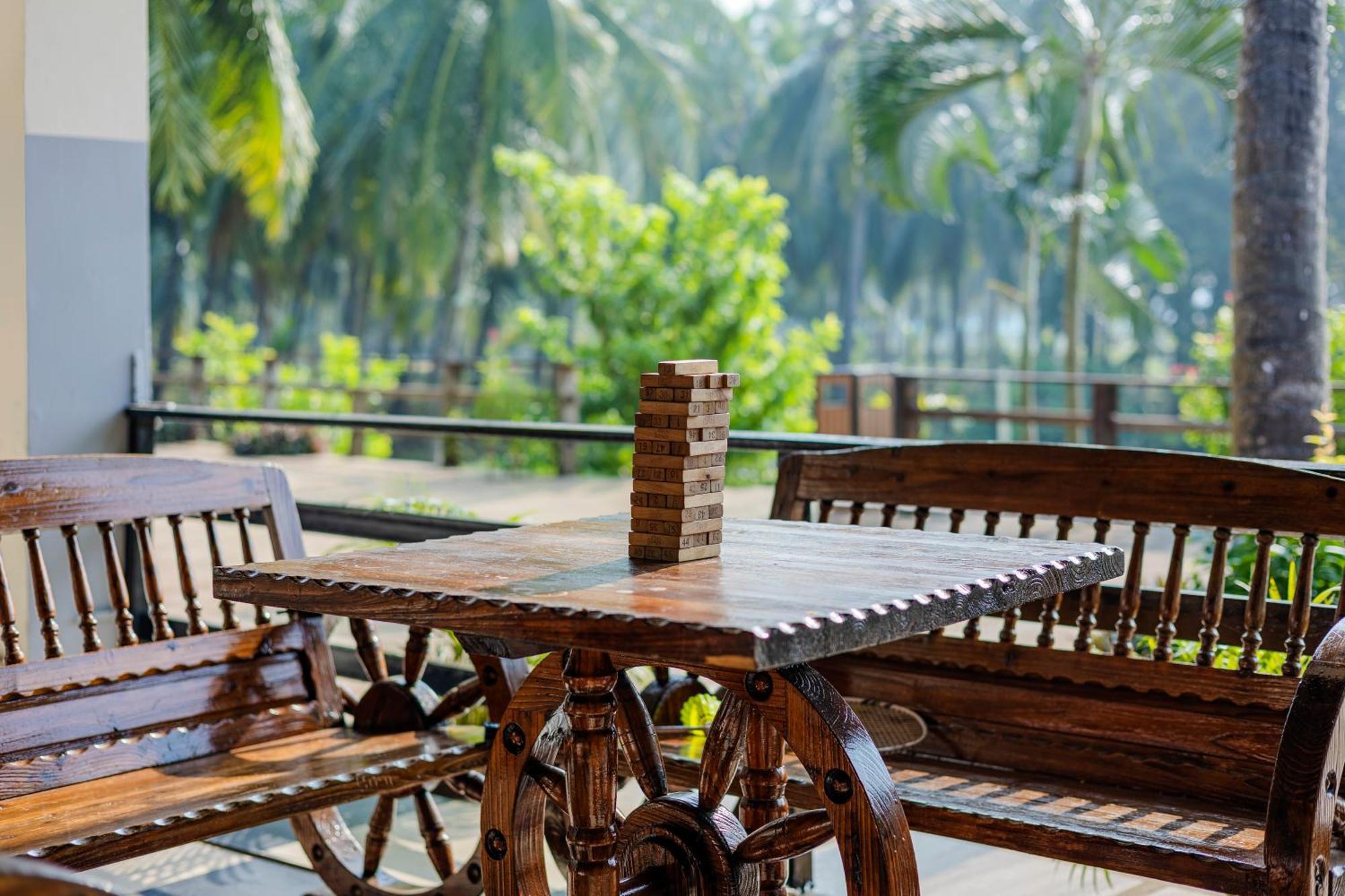 Sterling Palavelli Godavari Hotel Rāzole Exterior photo